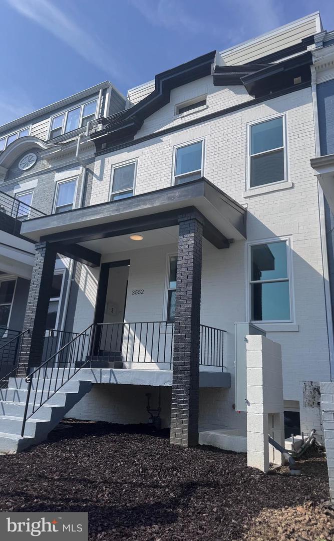 3552 WARDER ST NW #1, WASHINGTON, District Of Columbia 20010, 3 Bedrooms Bedrooms, ,2 BathroomsBathrooms,Residential,For sale,3552 WARDER ST NW #1,DCDC2207286 MLS # DCDC2207286