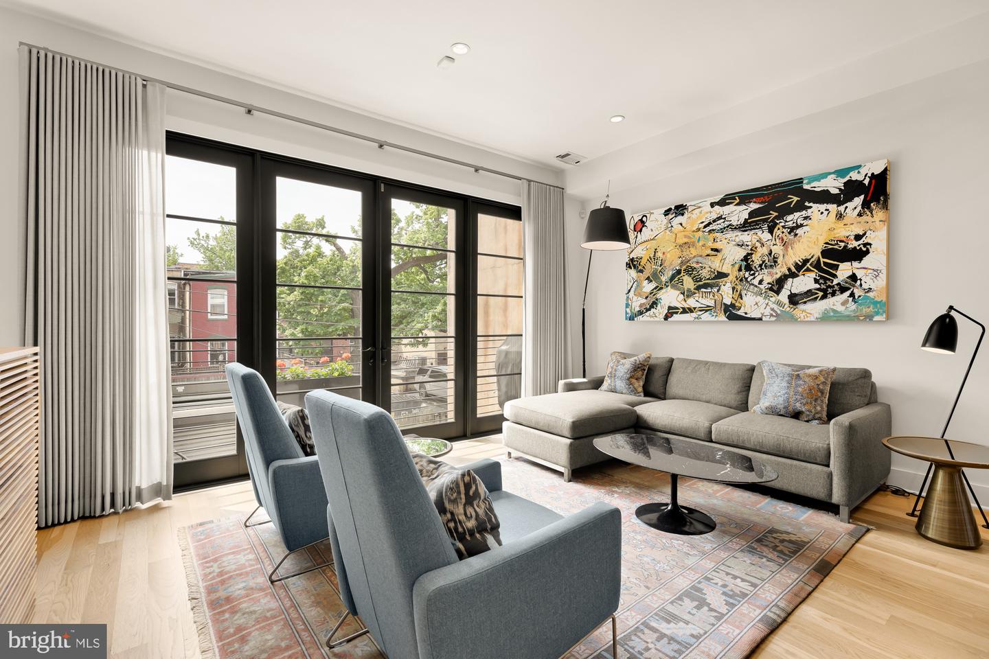 930 FRENCH ST NW #2, WASHINGTON, District Of Columbia 20001, 3 Bedrooms Bedrooms, ,2 BathroomsBathrooms,Residential,For sale,930 FRENCH ST NW #2,DCDC2207292 MLS # DCDC2207292