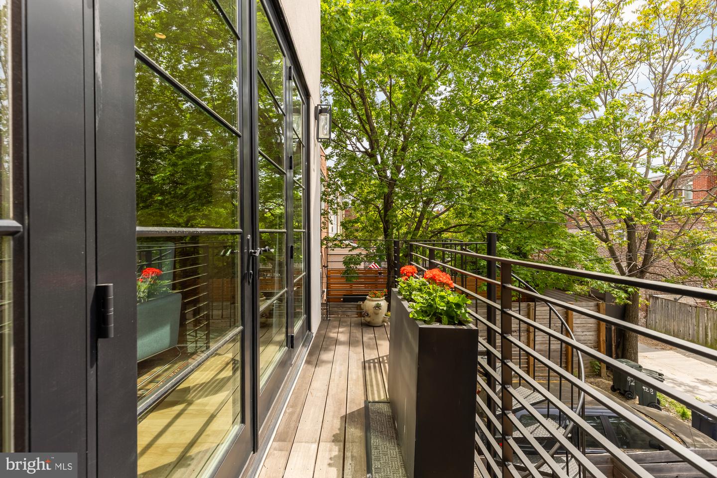 930 FRENCH ST NW #2, WASHINGTON, District Of Columbia 20001, 3 Bedrooms Bedrooms, ,2 BathroomsBathrooms,Residential,For sale,930 FRENCH ST NW #2,DCDC2207292 MLS # DCDC2207292