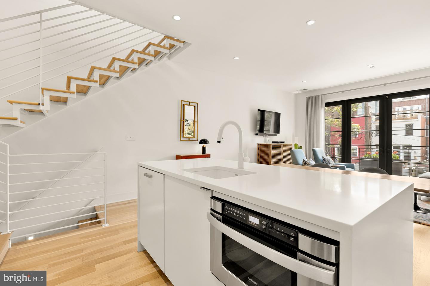 930 FRENCH ST NW #2, WASHINGTON, District Of Columbia 20001, 3 Bedrooms Bedrooms, ,2 BathroomsBathrooms,Residential,For sale,930 FRENCH ST NW #2,DCDC2207292 MLS # DCDC2207292