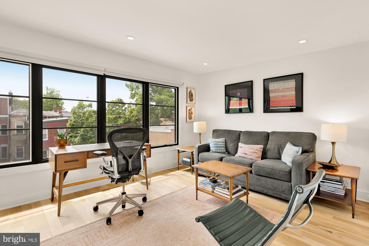 930 FRENCH ST NW #2, WASHINGTON, District Of Columbia 20001, 3 Bedrooms Bedrooms, ,2 BathroomsBathrooms,Residential,For sale,930 FRENCH ST NW #2,DCDC2207292 MLS # DCDC2207292
