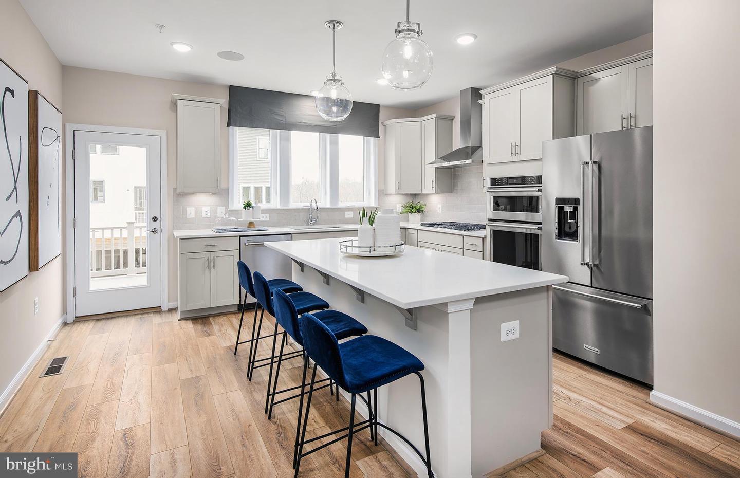3929 WALNUT ST, FAIRFAX, Virginia 22030, 3 Bedrooms Bedrooms, ,3 BathroomsBathrooms,Residential,For sale,3929 WALNUT ST,VAFX2249890 MLS # VAFX2249890
