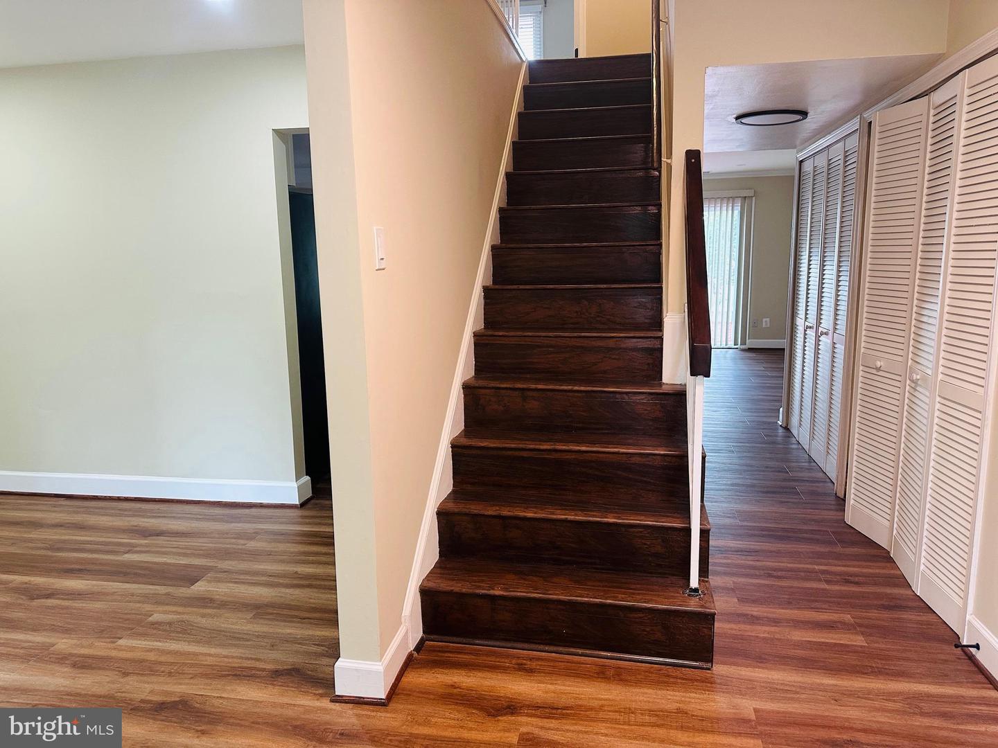 102 HAYLOFT CT, STERLING, Virginia 20164, 3 Bedrooms Bedrooms, ,2 BathroomsBathrooms,Residential,For sale,102 HAYLOFT CT,VALO2100312 MLS # VALO2100312