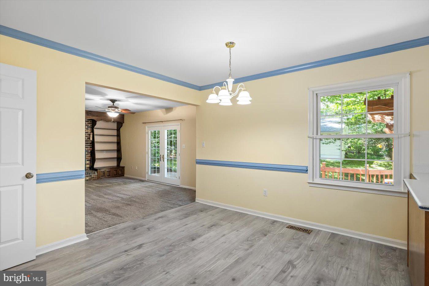 106 SCARSDALE DR, STAFFORD, Virginia 22554, 6 Bedrooms Bedrooms, ,3 BathroomsBathrooms,Residential,For sale,106 SCARSDALE DR,VAST2040124 MLS # VAST2040124