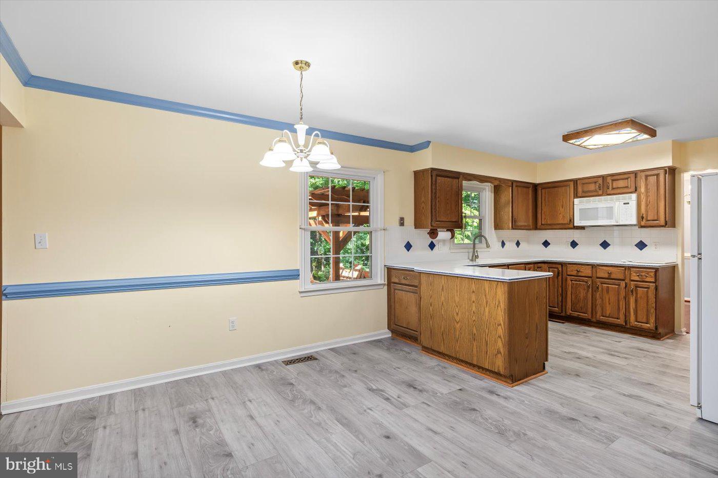 106 SCARSDALE DR, STAFFORD, Virginia 22554, 6 Bedrooms Bedrooms, ,3 BathroomsBathrooms,Residential,For sale,106 SCARSDALE DR,VAST2040124 MLS # VAST2040124