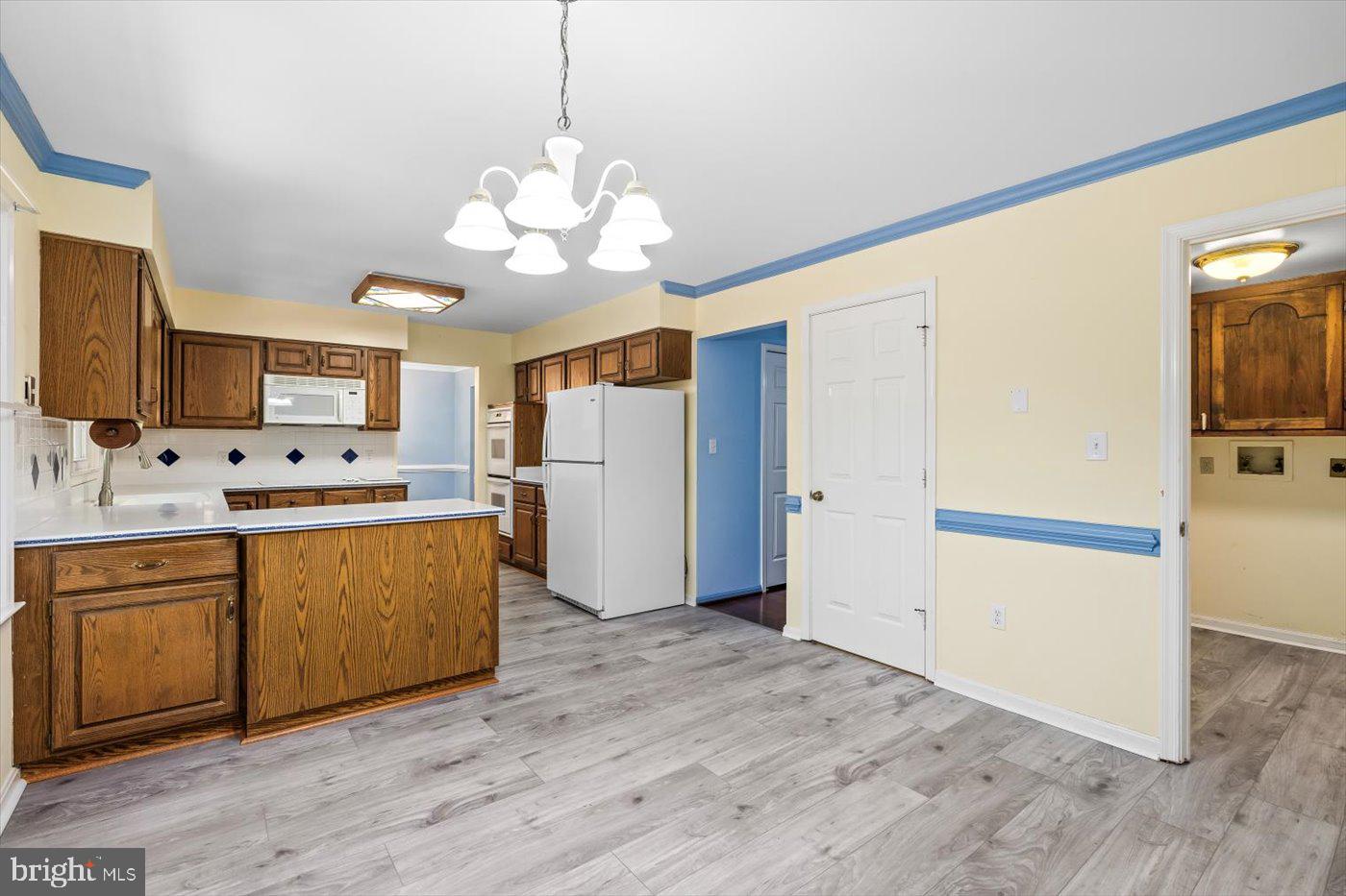 106 SCARSDALE DR, STAFFORD, Virginia 22554, 6 Bedrooms Bedrooms, ,3 BathroomsBathrooms,Residential,For sale,106 SCARSDALE DR,VAST2040124 MLS # VAST2040124