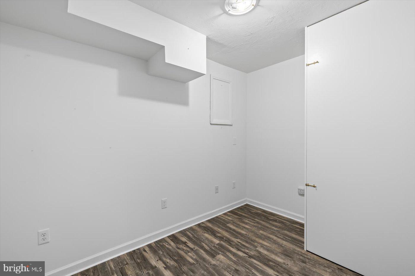 106 SCARSDALE DR, STAFFORD, Virginia 22554, 6 Bedrooms Bedrooms, ,3 BathroomsBathrooms,Residential,For sale,106 SCARSDALE DR,VAST2040124 MLS # VAST2040124