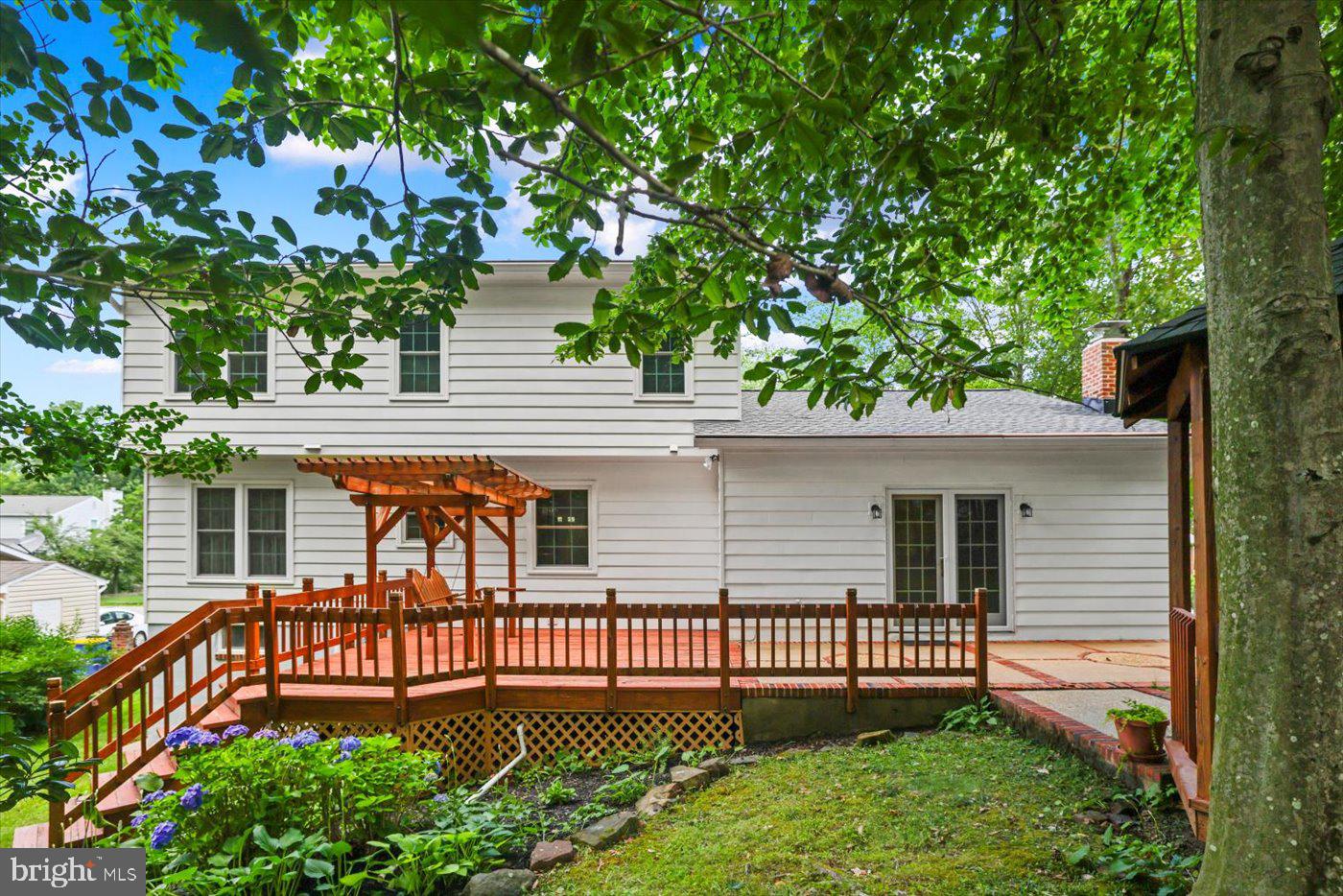 106 SCARSDALE DR, STAFFORD, Virginia 22554, 6 Bedrooms Bedrooms, ,3 BathroomsBathrooms,Residential,For sale,106 SCARSDALE DR,VAST2040124 MLS # VAST2040124