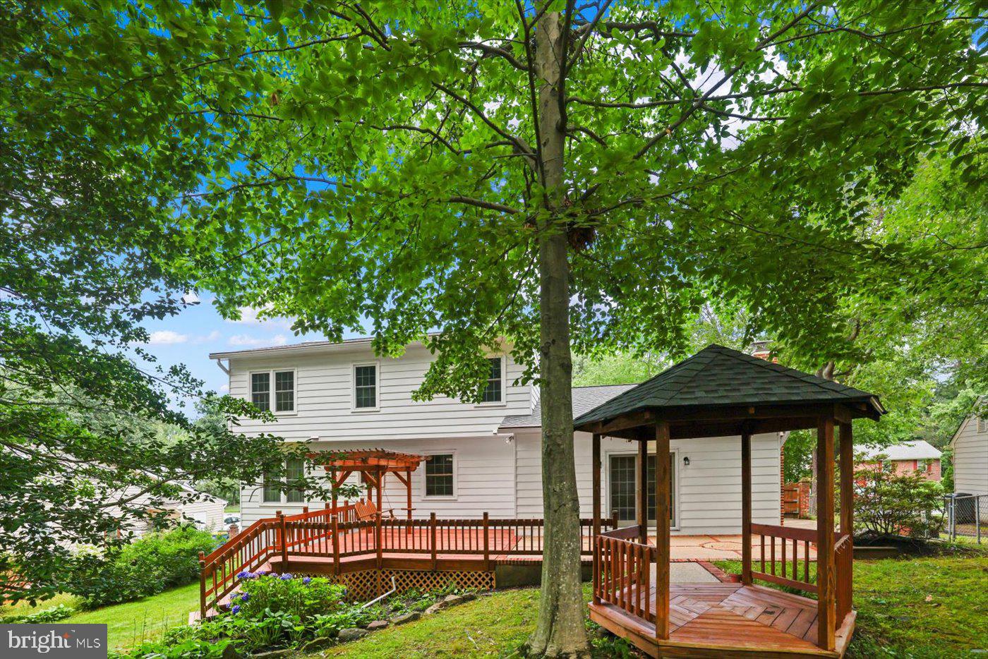 106 SCARSDALE DR, STAFFORD, Virginia 22554, 6 Bedrooms Bedrooms, ,3 BathroomsBathrooms,Residential,For sale,106 SCARSDALE DR,VAST2040124 MLS # VAST2040124