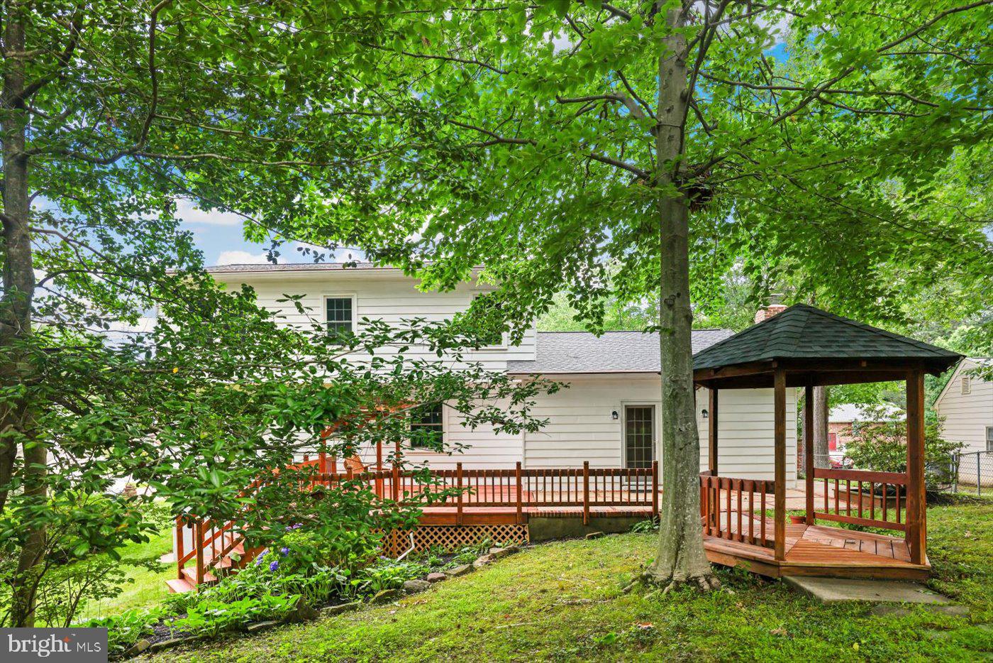 106 SCARSDALE DR, STAFFORD, Virginia 22554, 6 Bedrooms Bedrooms, ,3 BathroomsBathrooms,Residential,For sale,106 SCARSDALE DR,VAST2040124 MLS # VAST2040124