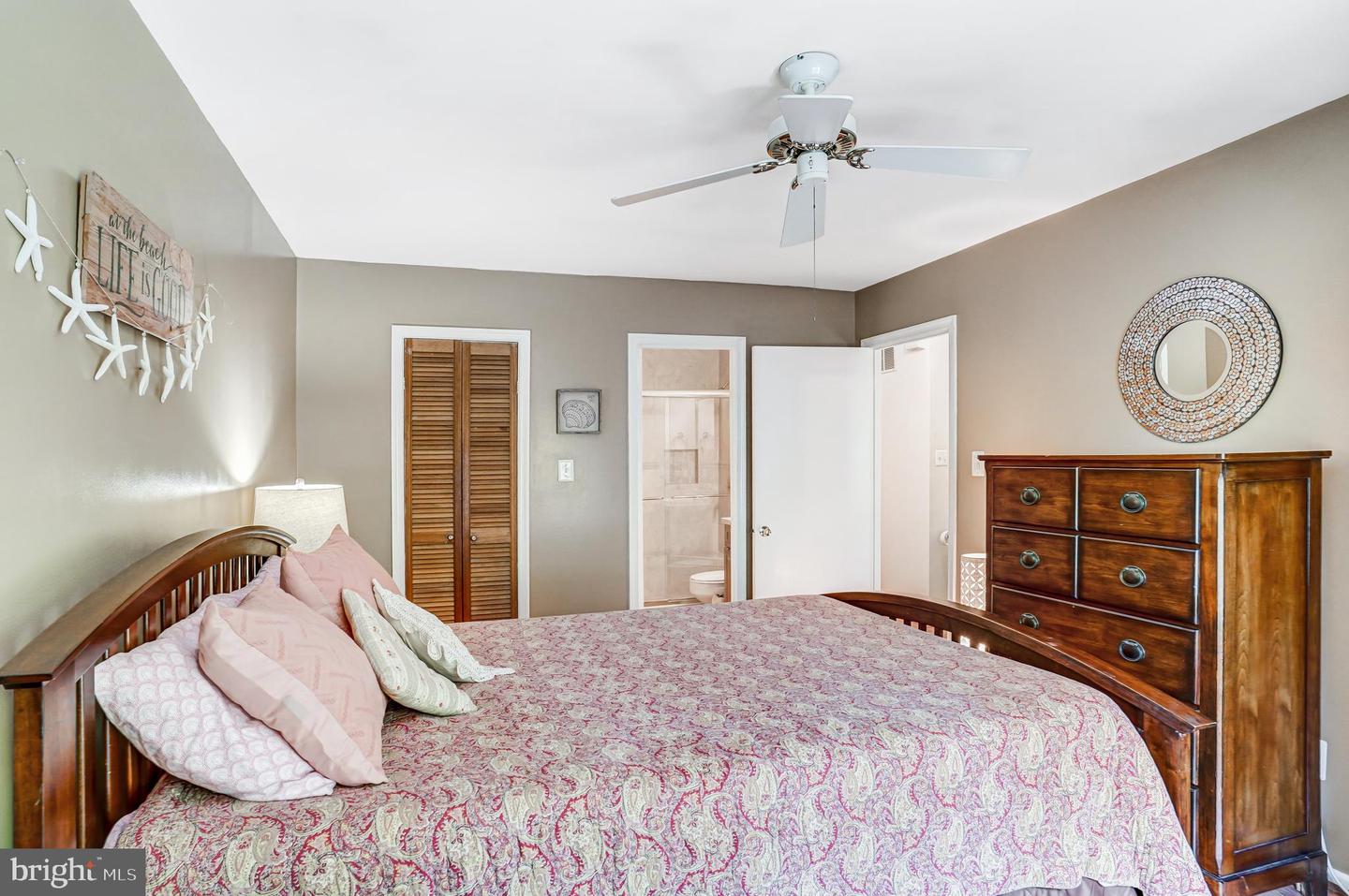 8330 UXBRIDGE COURT, SPRINGFIELD, Virginia 22151, 4 Bedrooms Bedrooms, ,3 BathroomsBathrooms,Residential,For sale,8330 UXBRIDGE COURT,VAFX2249958 MLS # VAFX2249958
