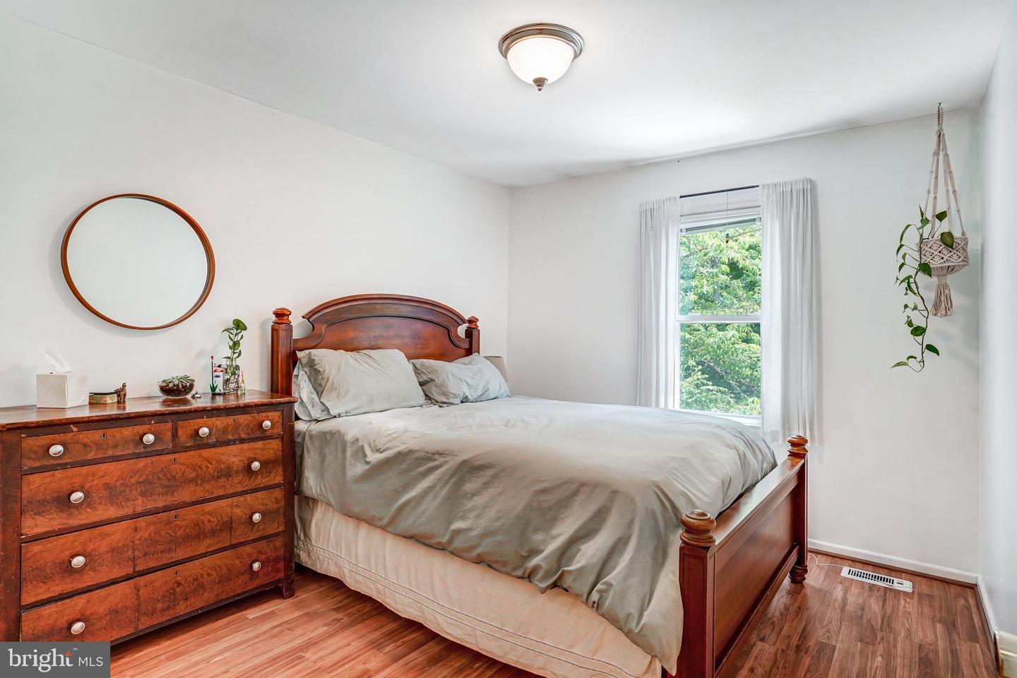 8330 UXBRIDGE COURT, SPRINGFIELD, Virginia 22151, 4 Bedrooms Bedrooms, ,3 BathroomsBathrooms,Residential,For sale,8330 UXBRIDGE COURT,VAFX2249958 MLS # VAFX2249958