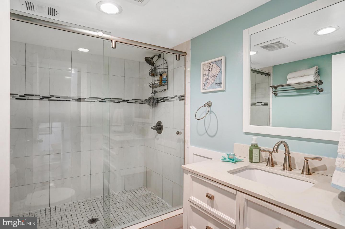 8330 UXBRIDGE COURT, SPRINGFIELD, Virginia 22151, 4 Bedrooms Bedrooms, ,3 BathroomsBathrooms,Residential,For sale,8330 UXBRIDGE COURT,VAFX2249958 MLS # VAFX2249958