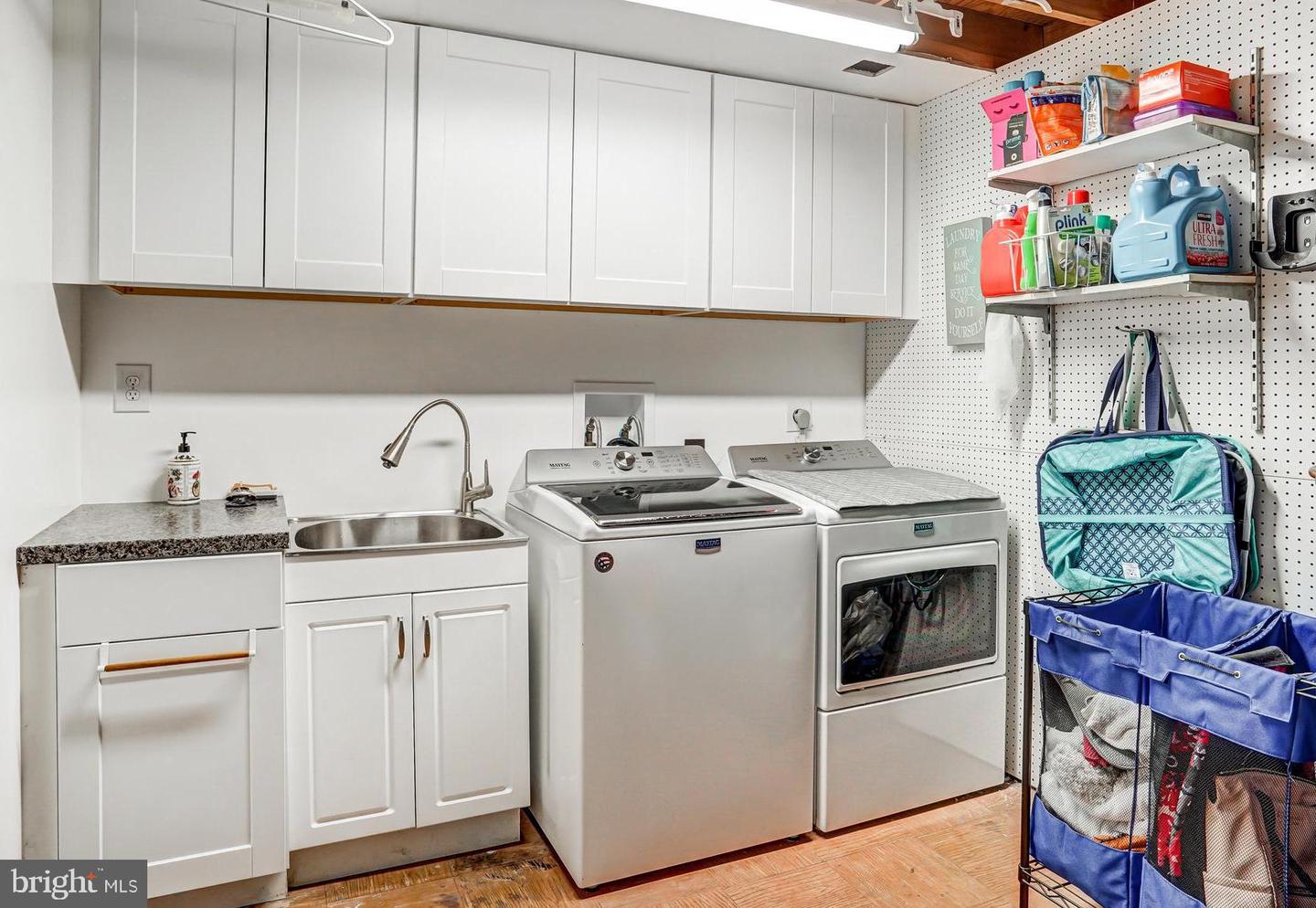 8330 UXBRIDGE COURT, SPRINGFIELD, Virginia 22151, 4 Bedrooms Bedrooms, ,3 BathroomsBathrooms,Residential,For sale,8330 UXBRIDGE COURT,VAFX2249958 MLS # VAFX2249958
