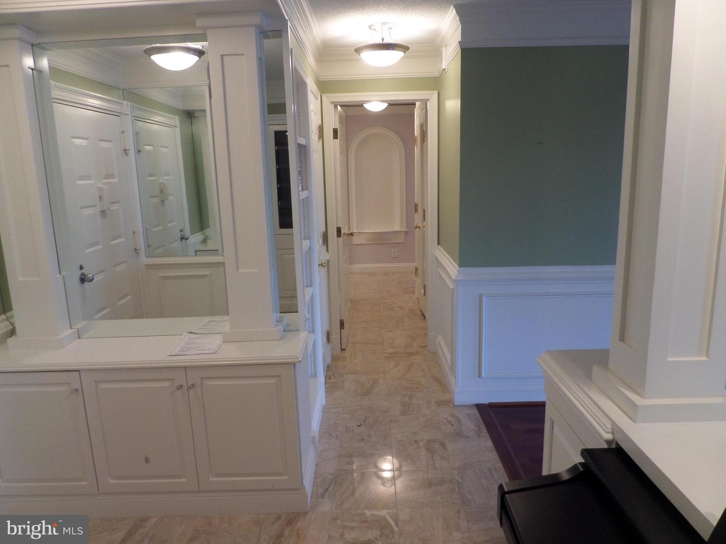 8380 GREENSBORO DR #210, MCLEAN, Virginia 22102, 2 Bedrooms Bedrooms, ,2 BathroomsBathrooms,Residential,For sale,8380 GREENSBORO DR #210,VAFX2249974 MLS # VAFX2249974