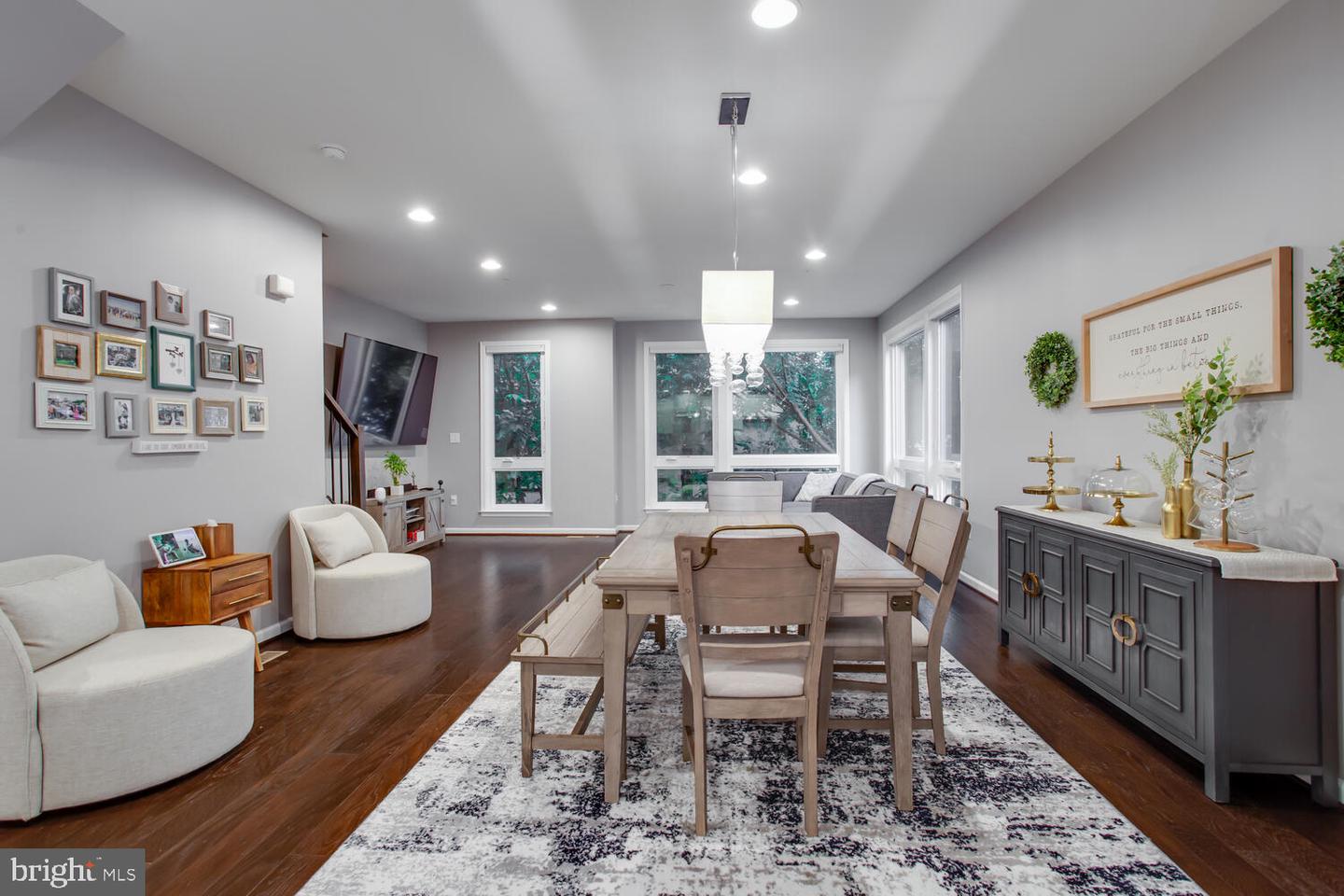 447 NOTTOWAY WALK, ALEXANDRIA, Virginia 22304, 4 Bedrooms Bedrooms, ,3 BathroomsBathrooms,Residential,For sale,447 NOTTOWAY WALK,VAAX2046854 MLS # VAAX2046854