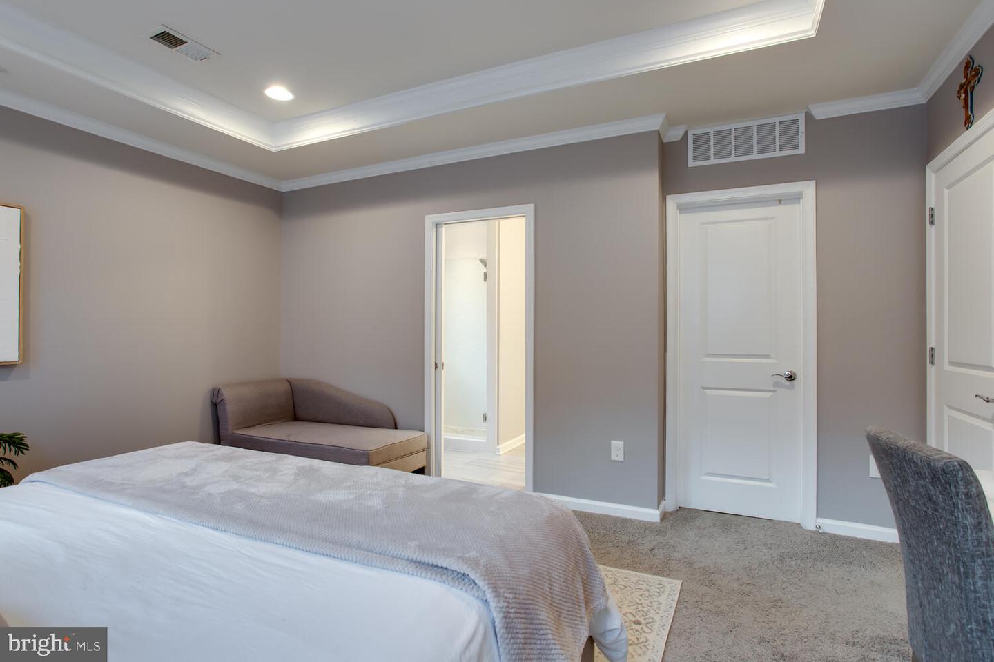 447 NOTTOWAY WALK, ALEXANDRIA, Virginia 22304, 4 Bedrooms Bedrooms, ,3 BathroomsBathrooms,Residential,For sale,447 NOTTOWAY WALK,VAAX2046854 MLS # VAAX2046854