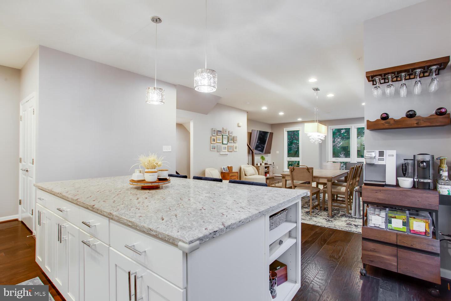 447 NOTTOWAY WALK, ALEXANDRIA, Virginia 22304, 4 Bedrooms Bedrooms, ,3 BathroomsBathrooms,Residential,For sale,447 NOTTOWAY WALK,VAAX2046854 MLS # VAAX2046854