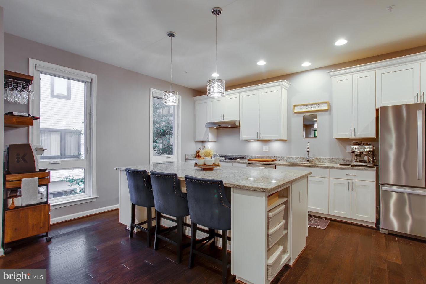 447 NOTTOWAY WALK, ALEXANDRIA, Virginia 22304, 4 Bedrooms Bedrooms, ,3 BathroomsBathrooms,Residential,For sale,447 NOTTOWAY WALK,VAAX2046854 MLS # VAAX2046854