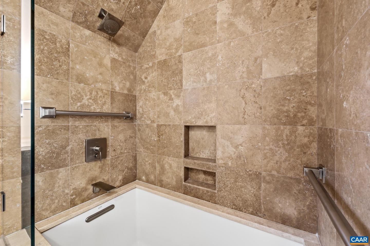 203 NW SECOND ST #C, CHARLOTTESVILLE, Virginia 22902, 2 Bedrooms Bedrooms, ,2 BathroomsBathrooms,Residential,For sale,203 NW SECOND ST #C,666036 MLS # 666036