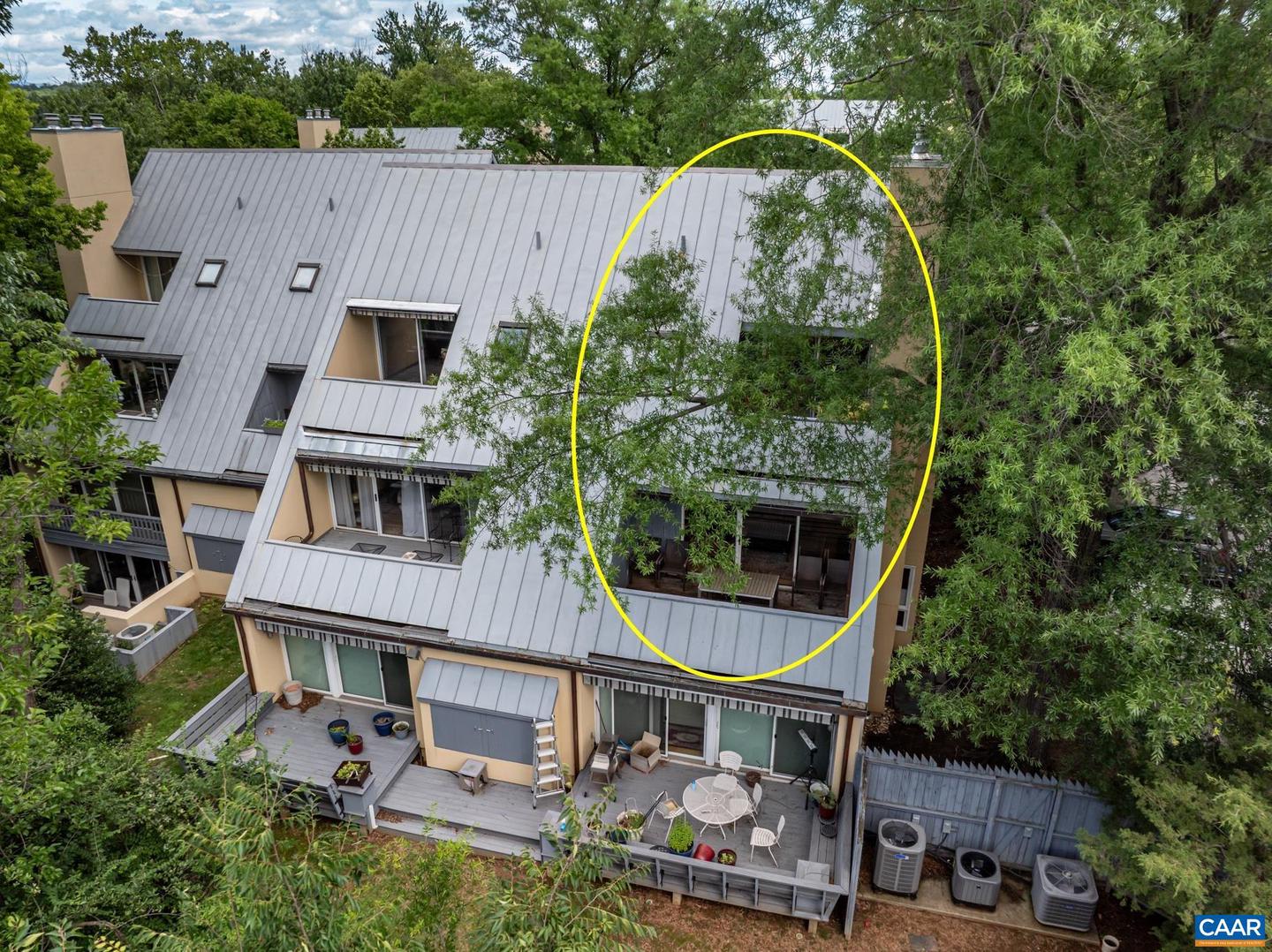203 NW SECOND ST #C, CHARLOTTESVILLE, Virginia 22902, 2 Bedrooms Bedrooms, ,2 BathroomsBathrooms,Residential,For sale,203 NW SECOND ST #C,666036 MLS # 666036
