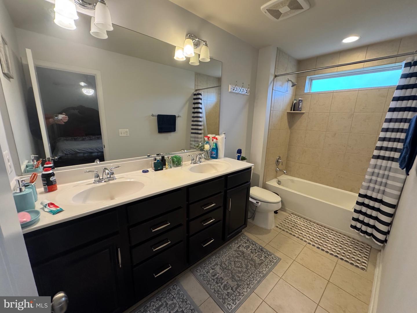 8937 GARRETT WAY, MANASSAS, Virginia 20112, 4 Bedrooms Bedrooms, 7 Rooms Rooms,3 BathroomsBathrooms,Residential,For sale,8937 GARRETT WAY,VAPW2088980 MLS # VAPW2088980
