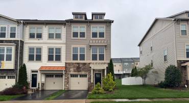 8937 GARRETT WAY, MANASSAS, Virginia 20112, 4 Bedrooms Bedrooms, 7 Rooms Rooms,3 BathroomsBathrooms,Residential,For sale,8937 GARRETT WAY,VAPW2088980 MLS # VAPW2088980