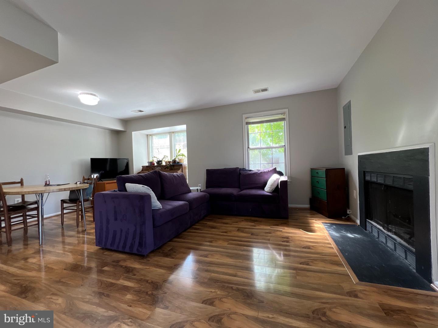 14370 GRINGSBY CT, CENTREVILLE, Virginia 20120, 2 Bedrooms Bedrooms, ,1 BathroomBathrooms,Residential,For sale,14370 GRINGSBY CT,VAFX2232768 MLS # VAFX2232768