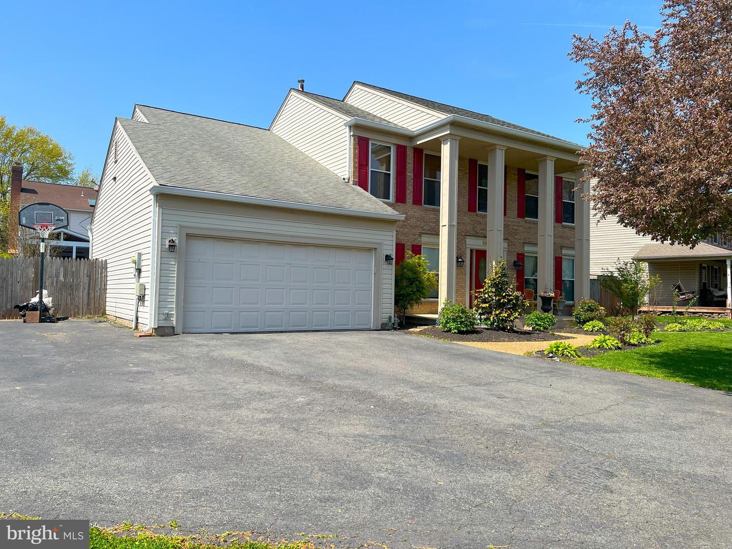 9544 OAKENSHAW DR, MANASSAS, Virginia 20110, 4 Bedrooms Bedrooms, ,3 BathroomsBathrooms,Residential,For sale,9544 OAKENSHAW DR,VAMN2008172 MLS # VAMN2008172