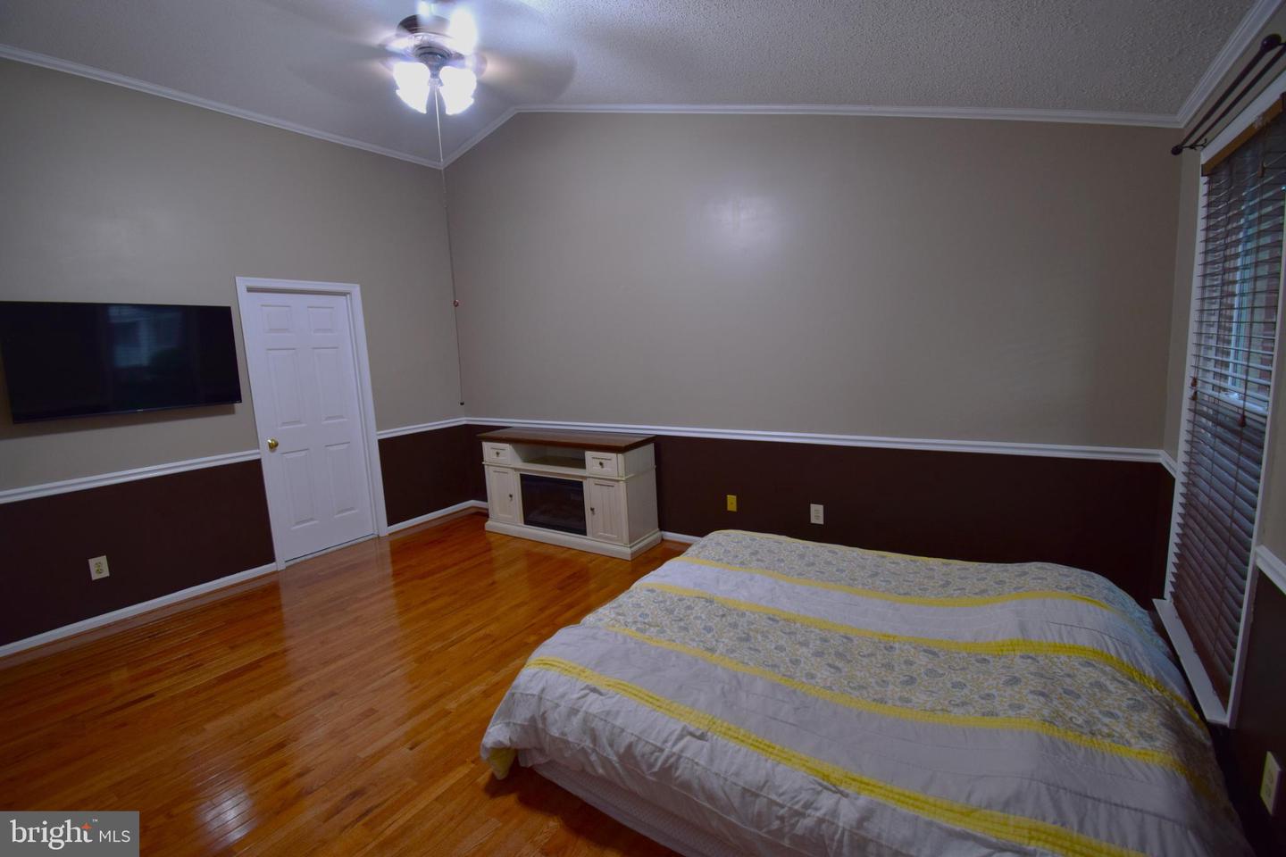 9544 OAKENSHAW DR, MANASSAS, Virginia 20110, 4 Bedrooms Bedrooms, ,3 BathroomsBathrooms,Residential,For sale,9544 OAKENSHAW DR,VAMN2008172 MLS # VAMN2008172