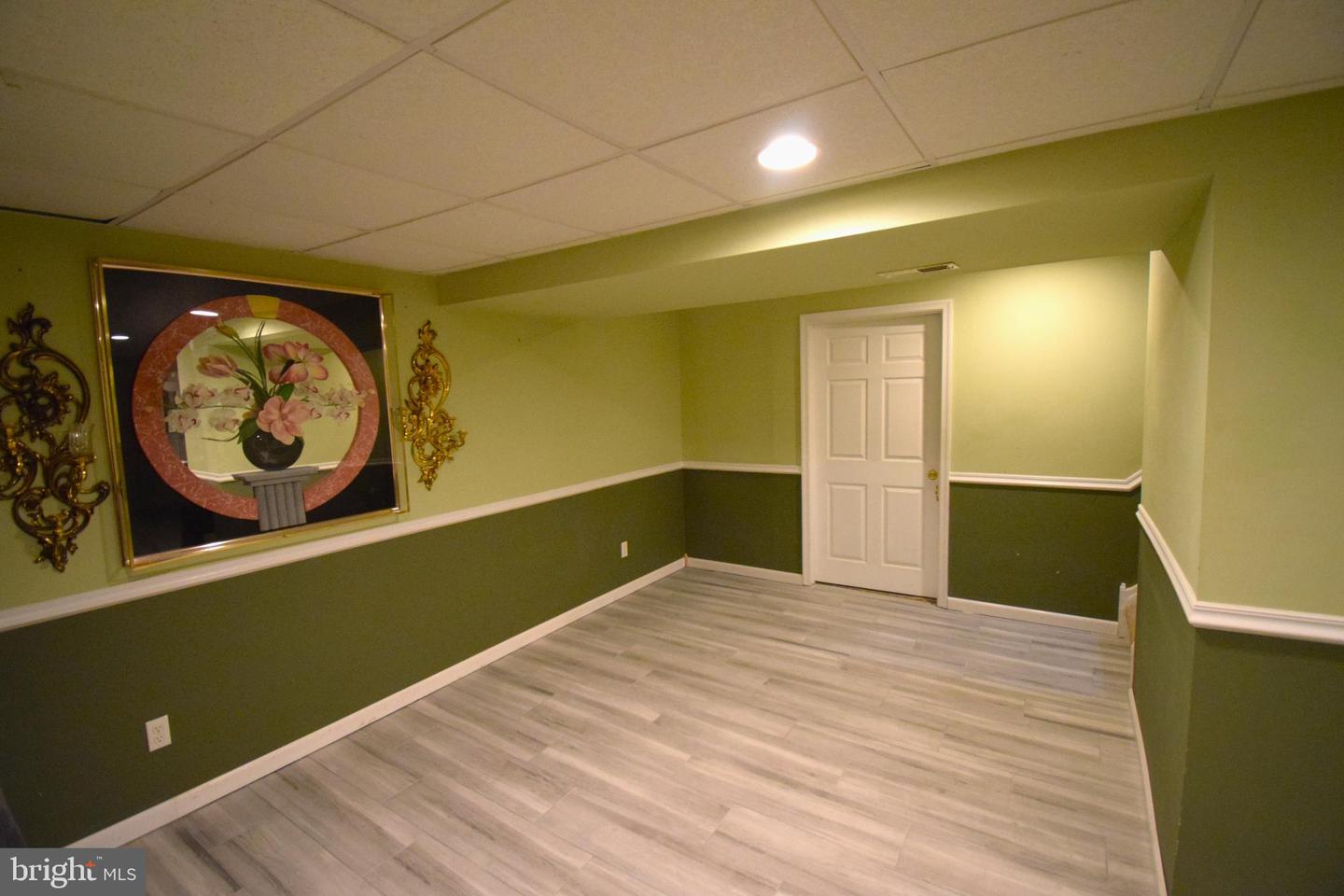 9544 OAKENSHAW DR, MANASSAS, Virginia 20110, 4 Bedrooms Bedrooms, ,3 BathroomsBathrooms,Residential,For sale,9544 OAKENSHAW DR,VAMN2008172 MLS # VAMN2008172