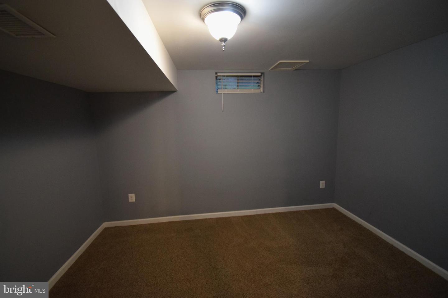 9544 OAKENSHAW DR, MANASSAS, Virginia 20110, 4 Bedrooms Bedrooms, ,3 BathroomsBathrooms,Residential,For sale,9544 OAKENSHAW DR,VAMN2008172 MLS # VAMN2008172