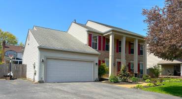 9544 OAKENSHAW DR, MANASSAS, Virginia 20110, 4 Bedrooms Bedrooms, ,3 BathroomsBathrooms,Residential,For sale,9544 OAKENSHAW DR,VAMN2008172 MLS # VAMN2008172