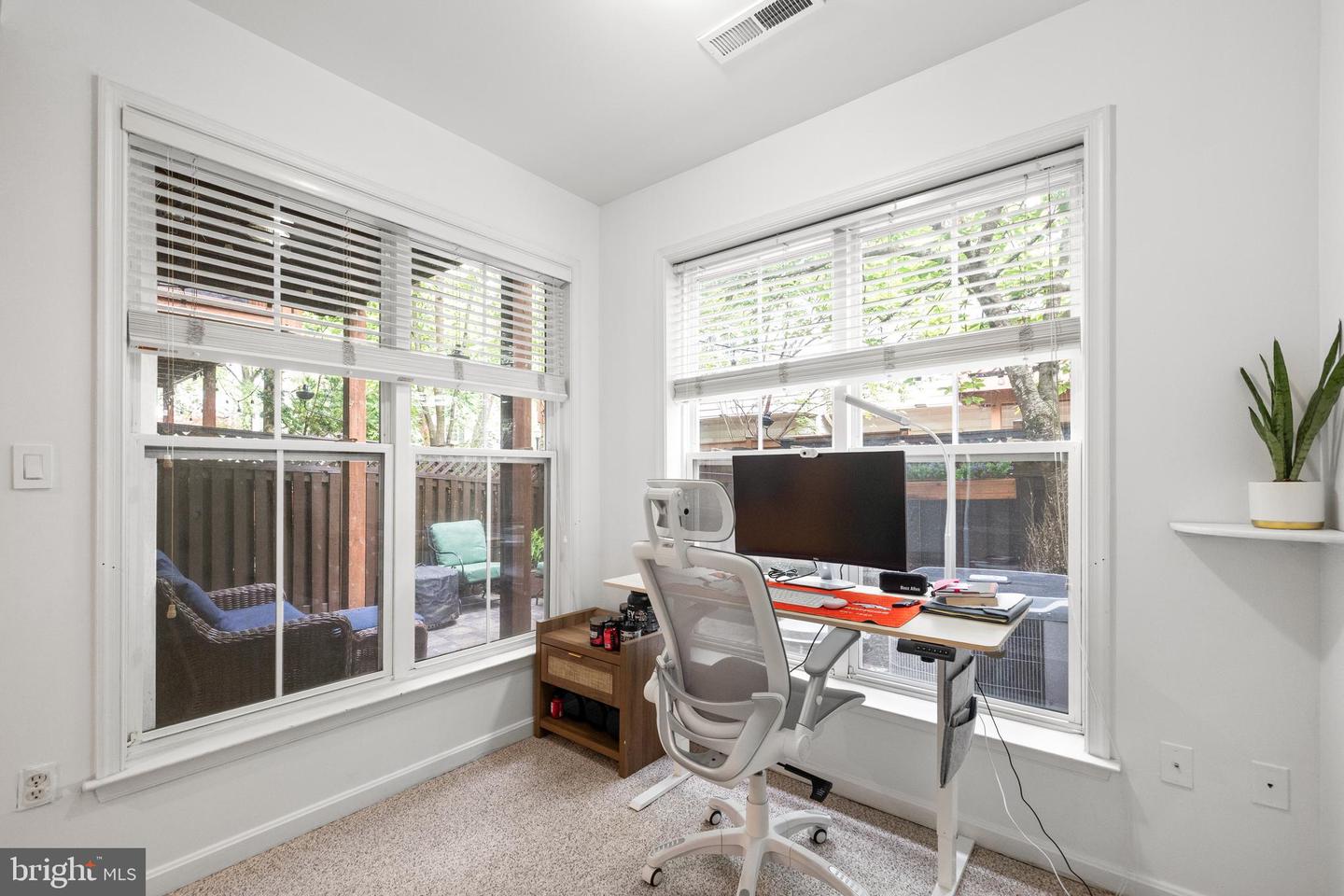 5016 GARDNER DR, ALEXANDRIA, Virginia 22304, 3 Bedrooms Bedrooms, ,3 BathroomsBathrooms,Residential,For sale,5016 GARDNER DR,VAAX2045300 MLS # VAAX2045300