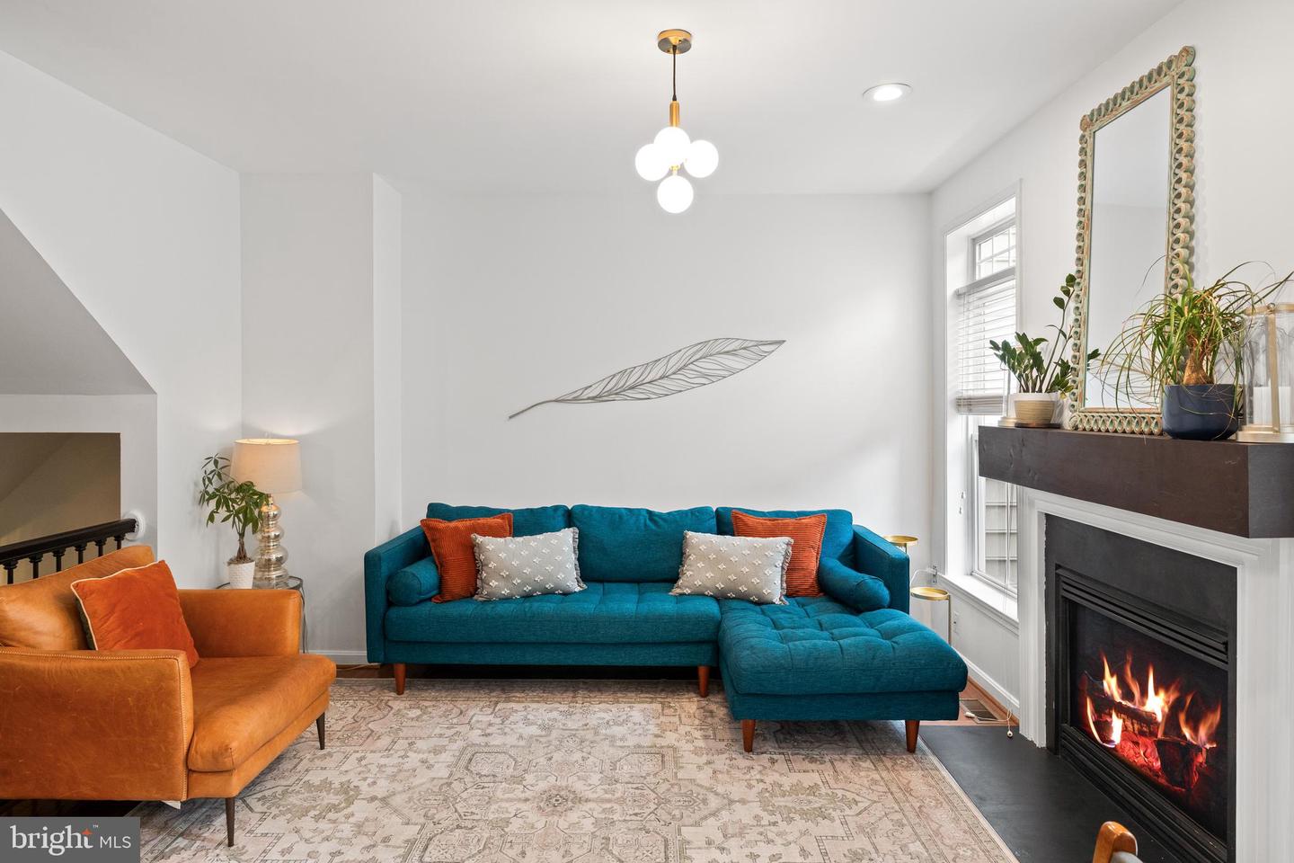 5016 GARDNER DR, ALEXANDRIA, Virginia 22304, 3 Bedrooms Bedrooms, ,3 BathroomsBathrooms,Residential,For sale,5016 GARDNER DR,VAAX2045300 MLS # VAAX2045300