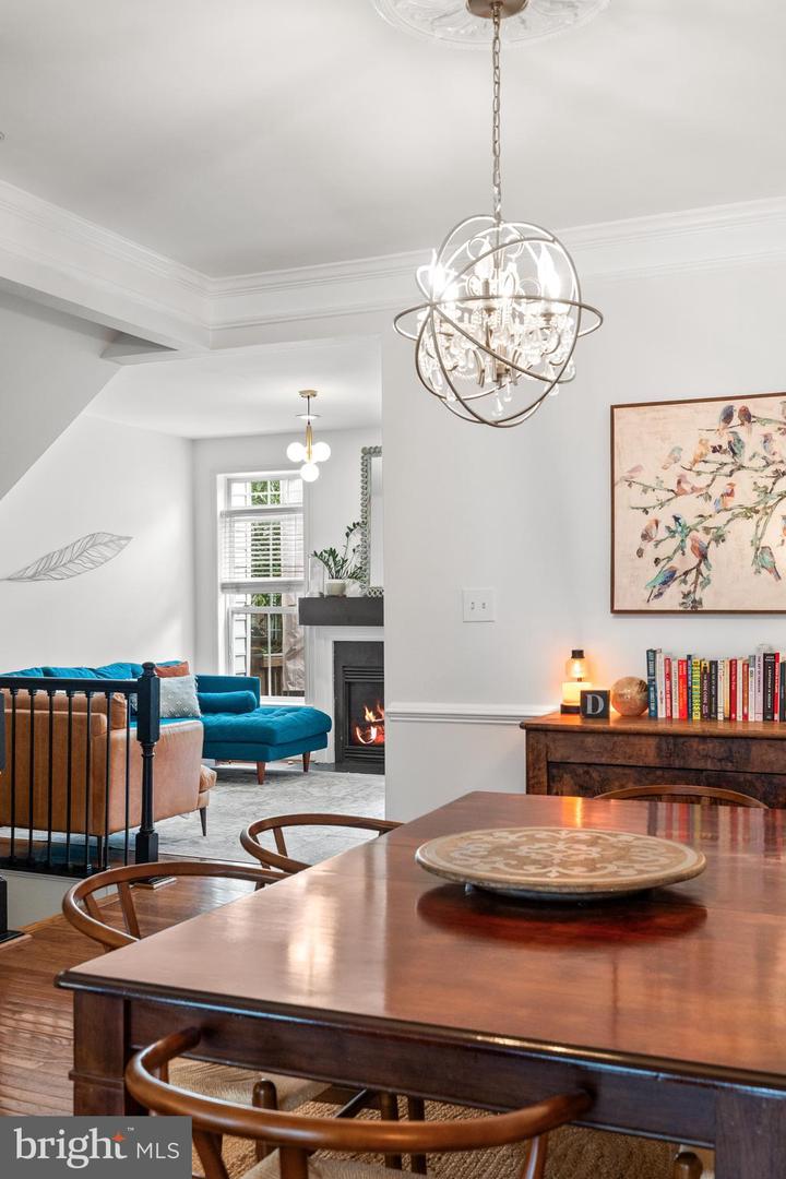 5016 GARDNER DR, ALEXANDRIA, Virginia 22304, 3 Bedrooms Bedrooms, ,3 BathroomsBathrooms,Residential,For sale,5016 GARDNER DR,VAAX2045300 MLS # VAAX2045300