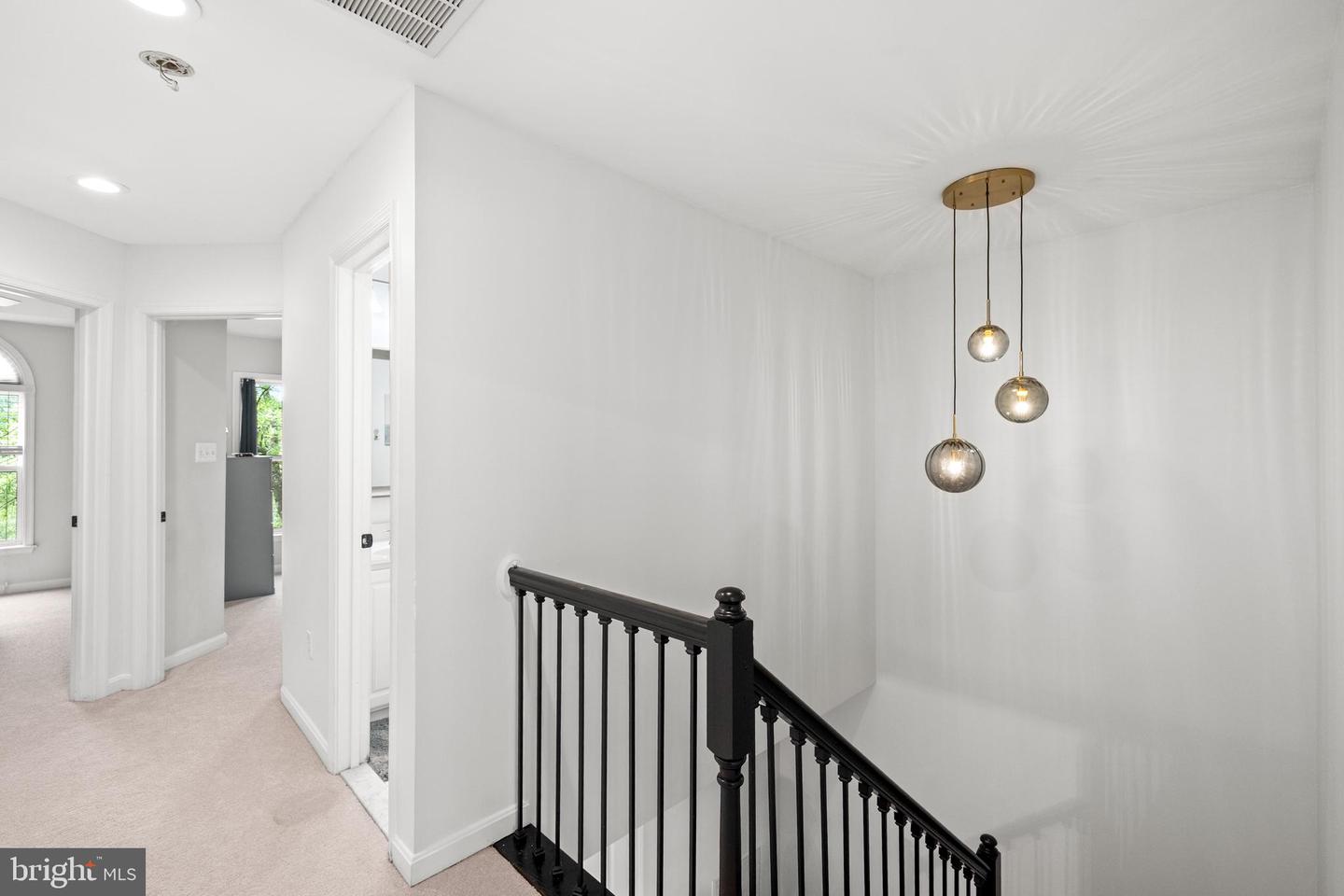 5016 GARDNER DR, ALEXANDRIA, Virginia 22304, 3 Bedrooms Bedrooms, ,3 BathroomsBathrooms,Residential,For sale,5016 GARDNER DR,VAAX2045300 MLS # VAAX2045300