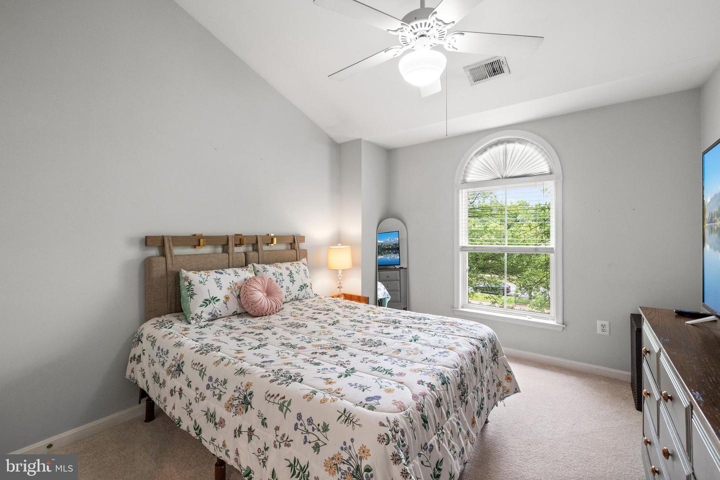 5016 GARDNER DR, ALEXANDRIA, Virginia 22304, 3 Bedrooms Bedrooms, ,3 BathroomsBathrooms,Residential,For sale,5016 GARDNER DR,VAAX2045300 MLS # VAAX2045300