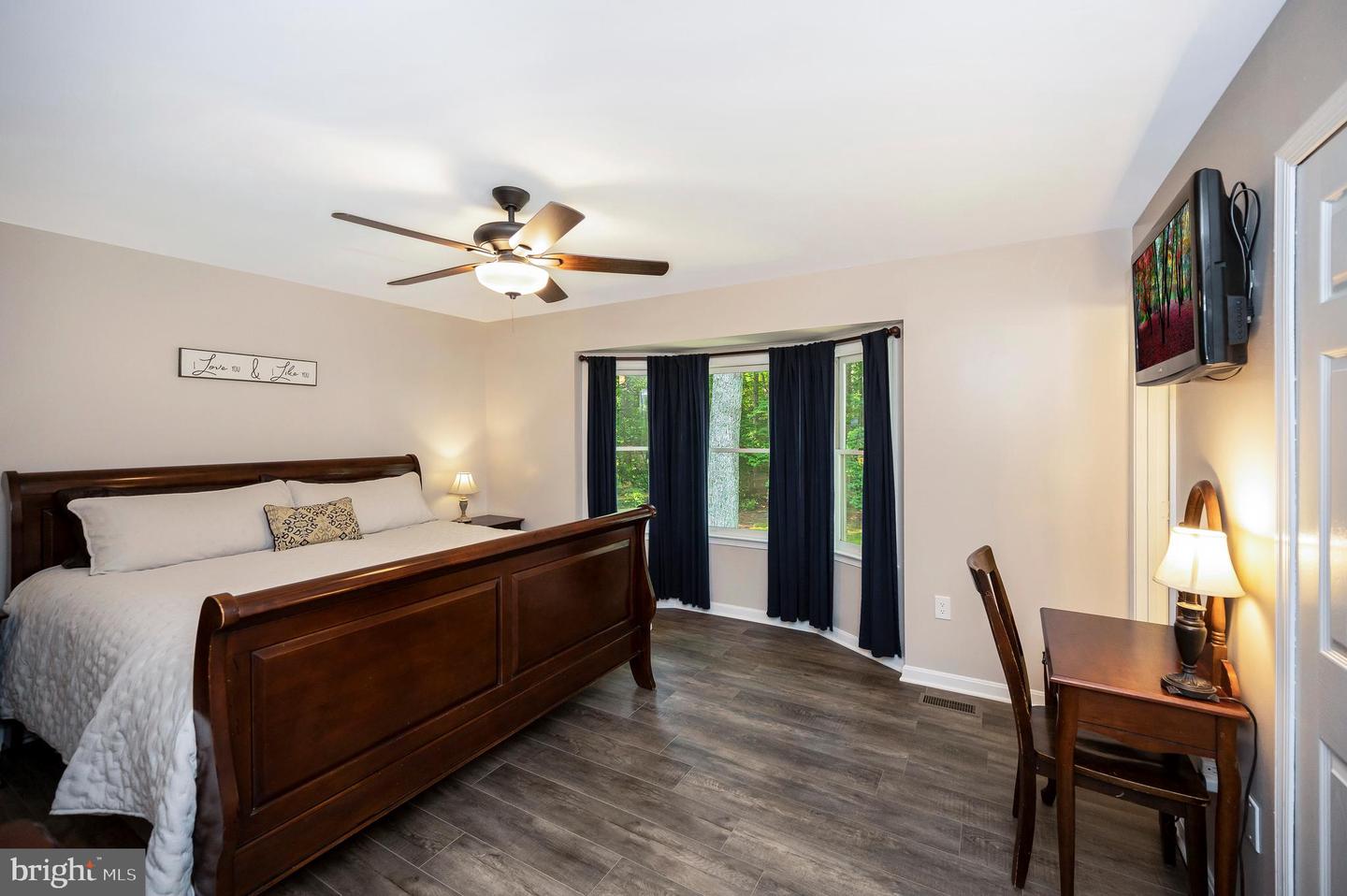 12502 QUARTER CHARGE DR, SPOTSYLVANIA, Virginia 22551, 4 Bedrooms Bedrooms, ,3 BathroomsBathrooms,Residential,For sale,12502 QUARTER CHARGE DR,VASP2033488 MLS # VASP2033488