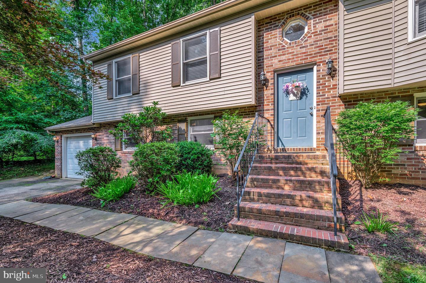 12502 QUARTER CHARGE DR, SPOTSYLVANIA, Virginia 22551, 4 Bedrooms Bedrooms, ,3 BathroomsBathrooms,Residential,For sale,12502 QUARTER CHARGE DR,VASP2033488 MLS # VASP2033488