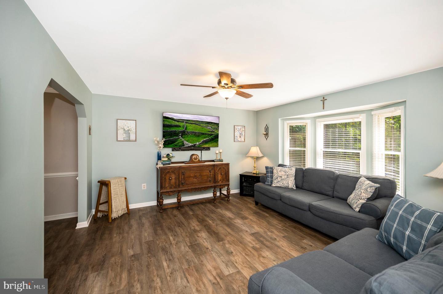 12502 QUARTER CHARGE DR, SPOTSYLVANIA, Virginia 22551, 4 Bedrooms Bedrooms, ,3 BathroomsBathrooms,Residential,For sale,12502 QUARTER CHARGE DR,VASP2033488 MLS # VASP2033488