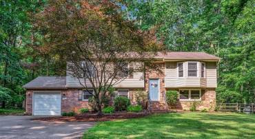 12502 QUARTER CHARGE DR, SPOTSYLVANIA, Virginia 22551, 4 Bedrooms Bedrooms, ,3 BathroomsBathrooms,Residential,For sale,12502 QUARTER CHARGE DR,VASP2033488 MLS # VASP2033488