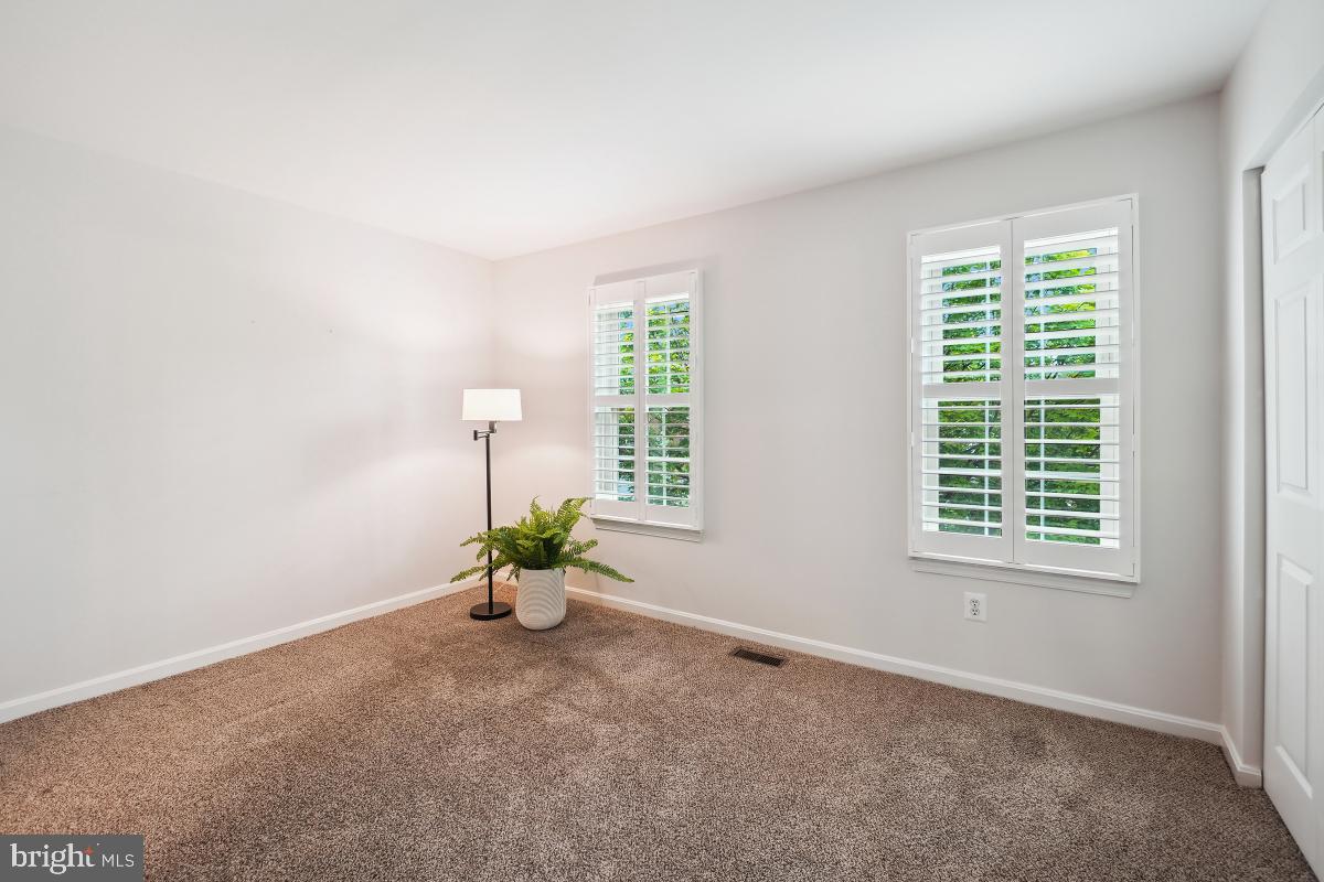 8501 CORONATION LN, BRISTOW, Virginia 20136, 3 Bedrooms Bedrooms, ,2 BathroomsBathrooms,Residential,For sale,8501 CORONATION LN,VAPW2096094 MLS # VAPW2096094