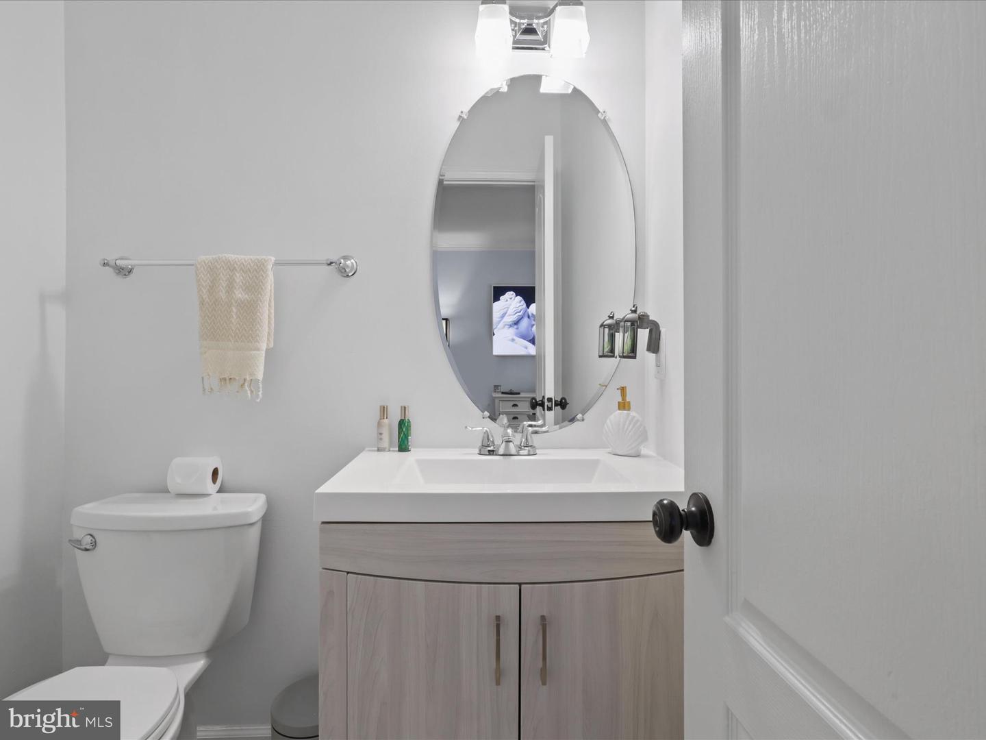 11770 VALLEY RIDGE CIR, FAIRFAX, Virginia 22033, 3 Bedrooms Bedrooms, ,3 BathroomsBathrooms,Residential,For sale,11770 VALLEY RIDGE CIR,VAFX2245636 MLS # VAFX2245636