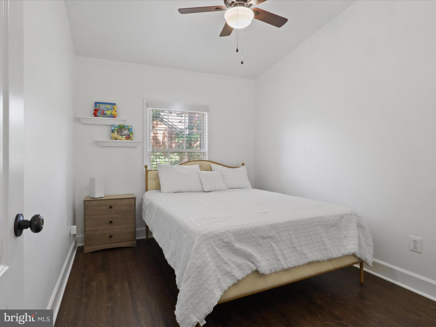 11770 VALLEY RIDGE CIR, FAIRFAX, Virginia 22033, 3 Bedrooms Bedrooms, ,3 BathroomsBathrooms,Residential,For sale,11770 VALLEY RIDGE CIR,VAFX2245636 MLS # VAFX2245636
