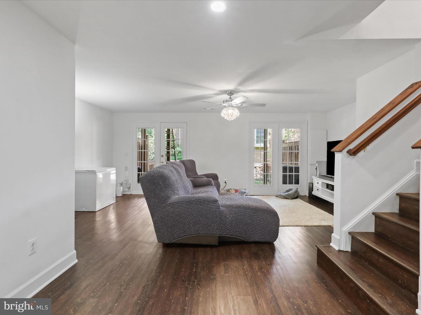 11770 VALLEY RIDGE CIR, FAIRFAX, Virginia 22033, 3 Bedrooms Bedrooms, ,3 BathroomsBathrooms,Residential,For sale,11770 VALLEY RIDGE CIR,VAFX2245636 MLS # VAFX2245636
