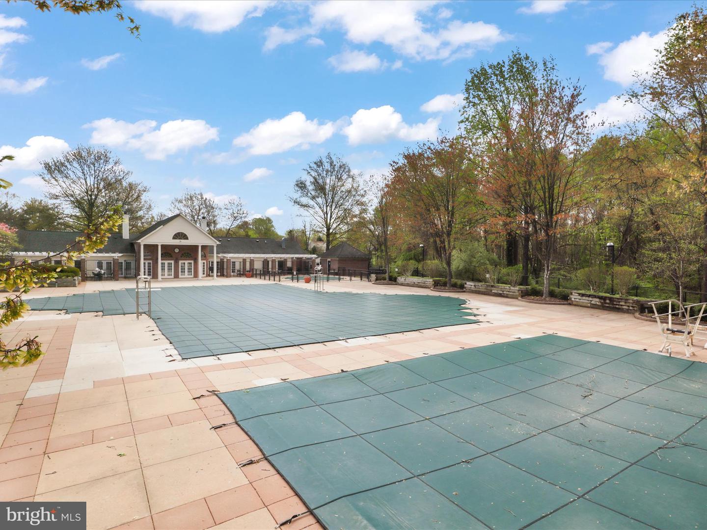 11770 VALLEY RIDGE CIR, FAIRFAX, Virginia 22033, 3 Bedrooms Bedrooms, ,3 BathroomsBathrooms,Residential,For sale,11770 VALLEY RIDGE CIR,VAFX2245636 MLS # VAFX2245636