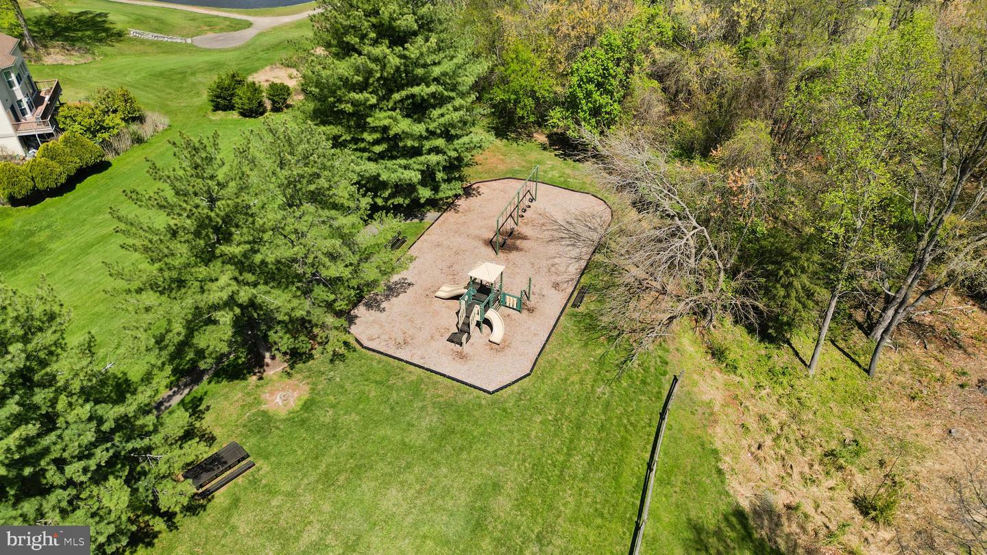 11770 VALLEY RIDGE CIR, FAIRFAX, Virginia 22033, 3 Bedrooms Bedrooms, ,3 BathroomsBathrooms,Residential,For sale,11770 VALLEY RIDGE CIR,VAFX2245636 MLS # VAFX2245636