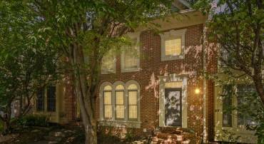 11770 VALLEY RIDGE CIR, FAIRFAX, Virginia 22033, 3 Bedrooms Bedrooms, ,3 BathroomsBathrooms,Residential,For sale,11770 VALLEY RIDGE CIR,VAFX2245636 MLS # VAFX2245636