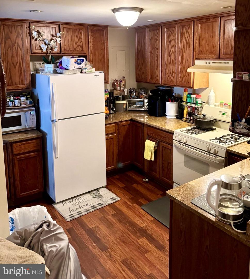 8807 GRANTHAM CT, BRISTOW, Virginia 20136, 5 Bedrooms Bedrooms, ,3 BathroomsBathrooms,Residential,For sale,8807 GRANTHAM CT,VAPW2096642 MLS # VAPW2096642